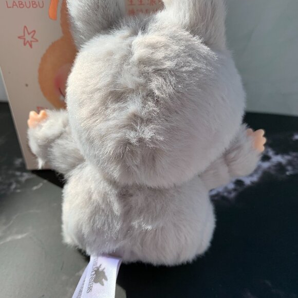 Have A Seat Labubu HEHE - Picture 4 of 7